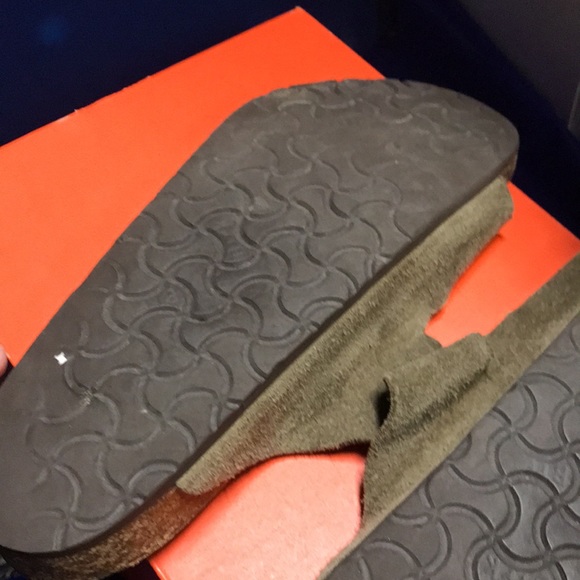 Birks - Picture 2 of 4